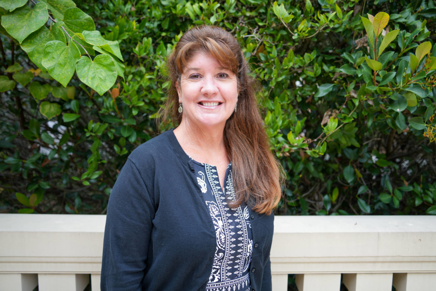 Dr. Barbara Carter